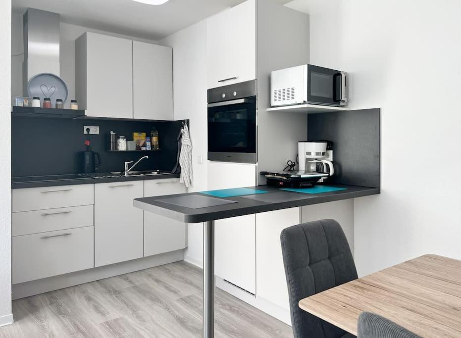 Schickes Apartment In City Lage B7 カールスルーエ エクステリア 写真